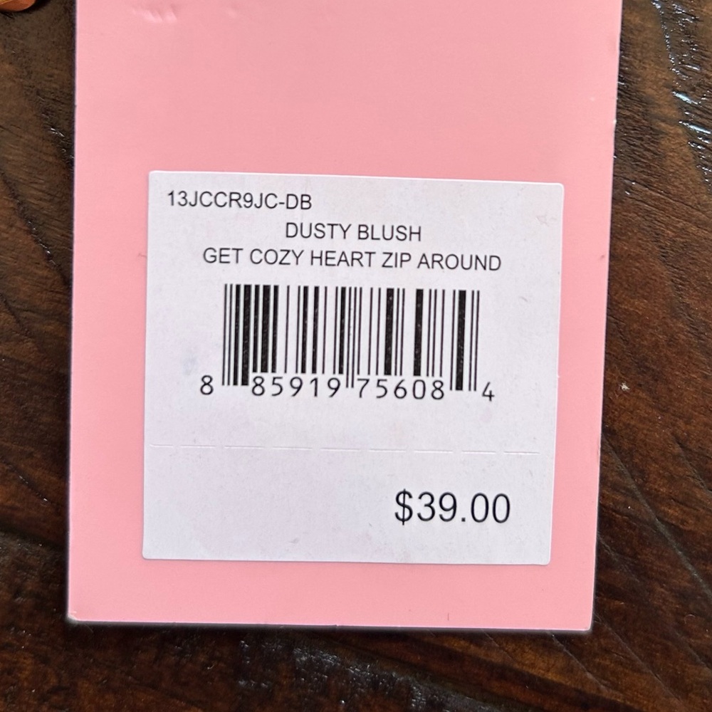 Juicy Couture Blush Pink Heart-Shaped Wristlet/Wallet - Picture 4 of 5